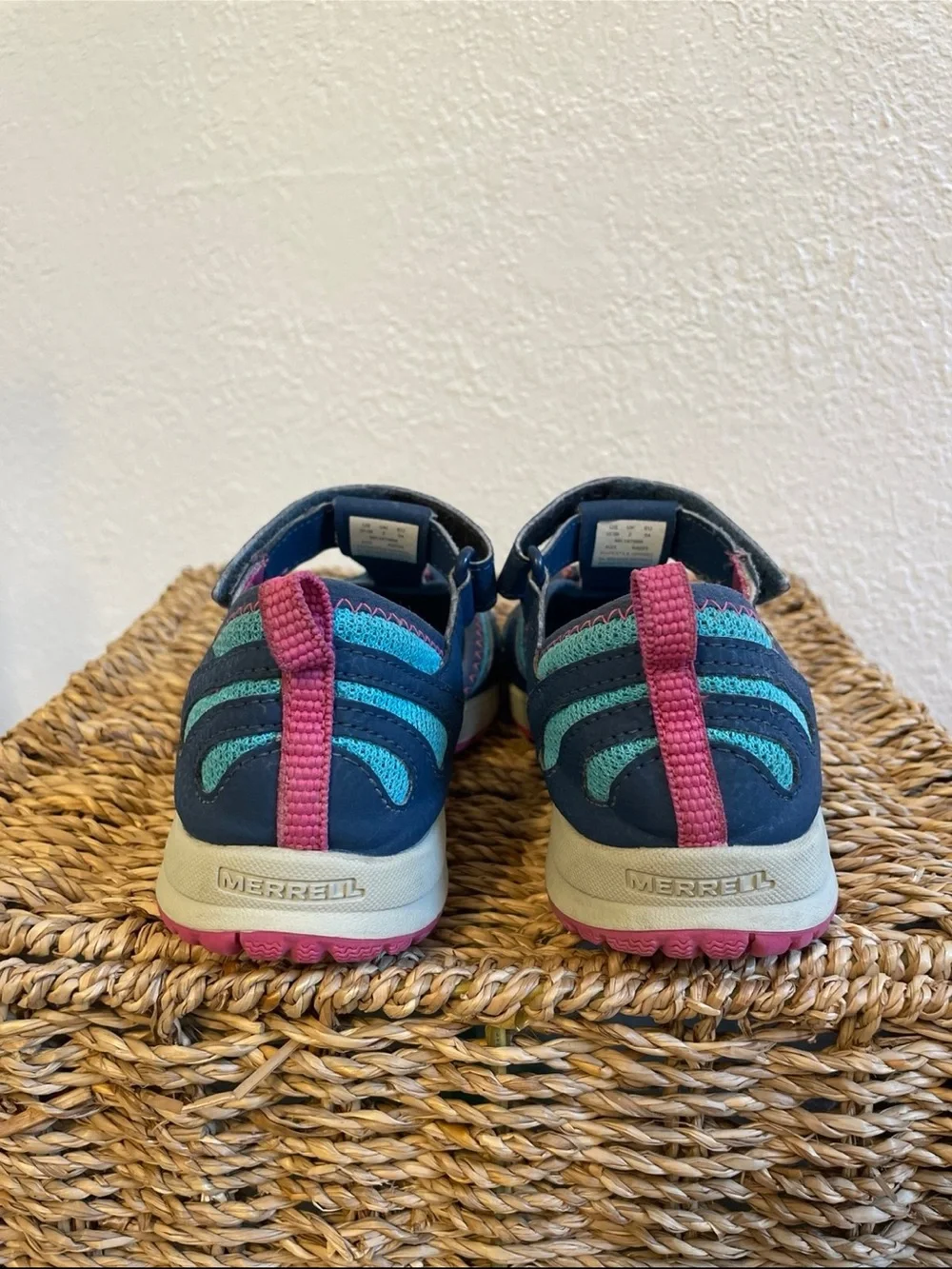 size 3 Girls Merrell water shoes, sandals